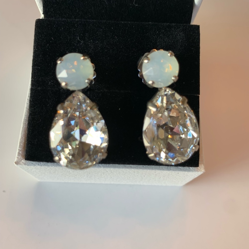 Sorrelli earrings